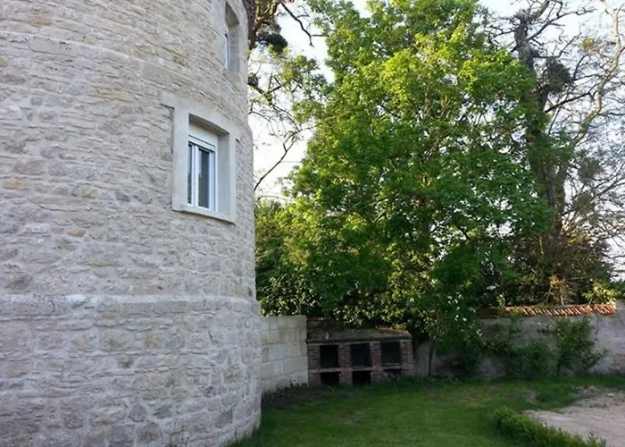 別荘 Lorengrain Bruyères-et-Montbérault